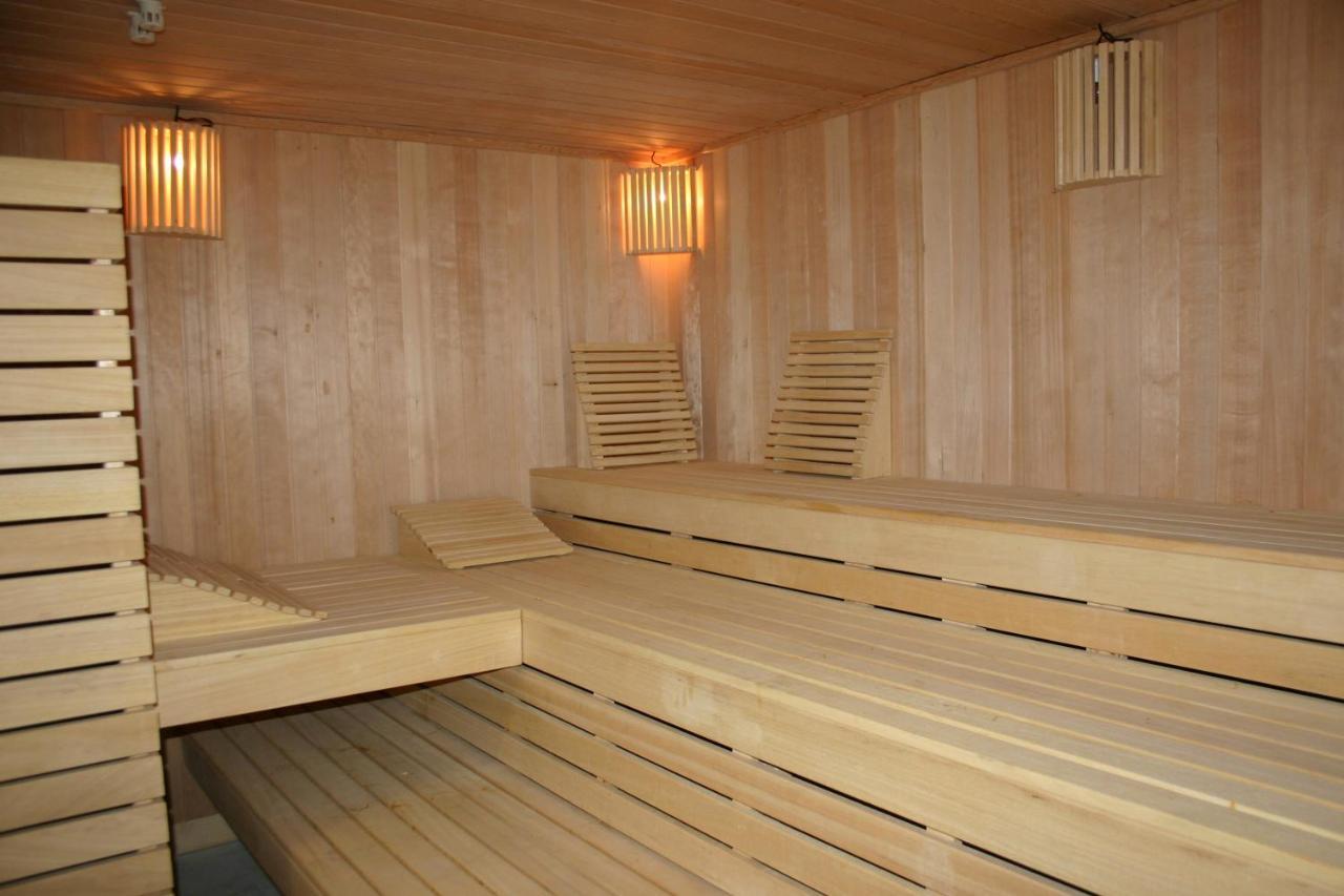 Wellness Suites Dellewal West-Terschelling Exteriör bild